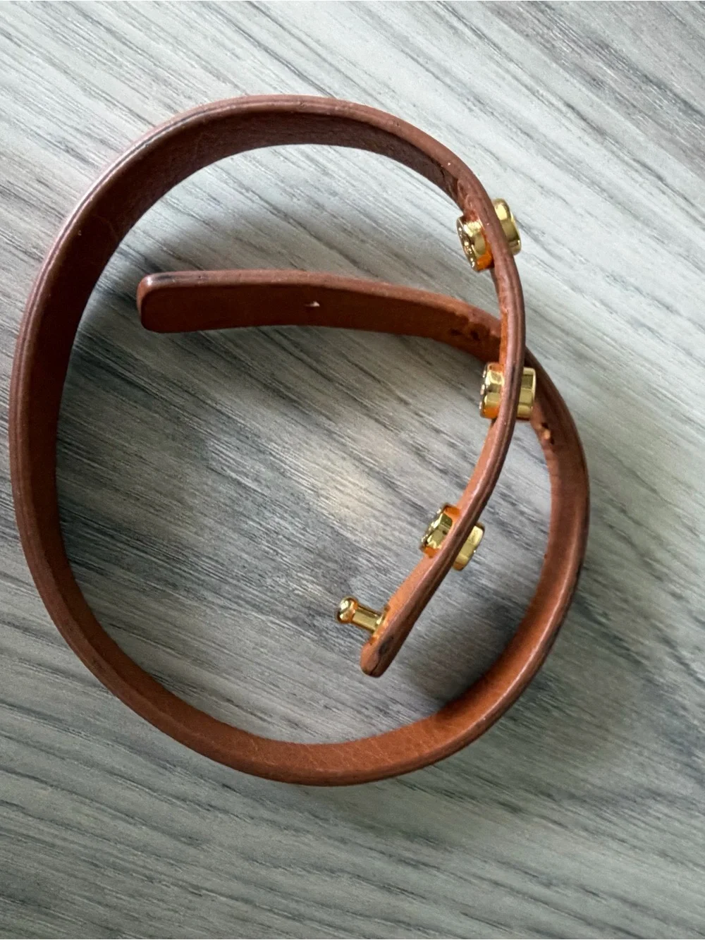 Tory Burch Tan Leather Wrap Bracelet Gold Logos